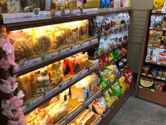 -全家便利店(申江路站店)