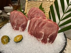 -余欢领鲜火锅(新街口店)