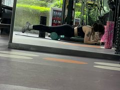 -威克健身游泳(万菱汇店)