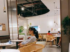 用餐区-BE BRIGHT KITCHEN(正佳广场店)