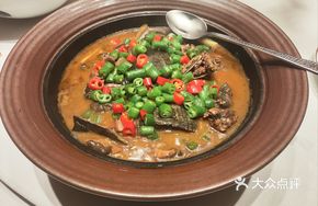 Braised Turtle with Yellow Bean Sauce