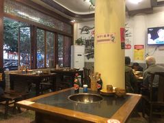 大堂-盐井记·自贡美蛙鲜锅兔(中和店)