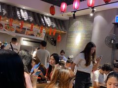 -爆炸头阿姨小四川正宗川味小吃(无任何分店)