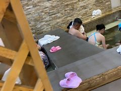 -中家鑫园温泉酒店鑫悦汤泉