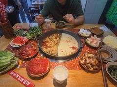 -赵美丽·重庆社区火锅·直营店(火车东站·中豪国际店)