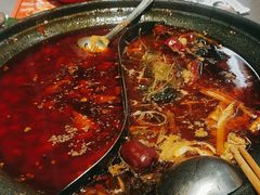 -生活如沸·顺德水牛奶火锅(大学路店)