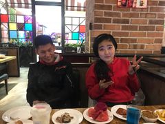 -兴烨汇海鲜自助