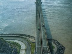 -上海滴水湖皇冠假日酒店