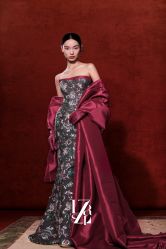 -Renee芮亦婚纱(原丽莎)