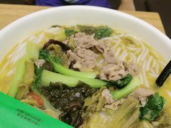 -蒙自源米线大王(宝安尖岗山店)