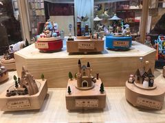 -猫的天空之城概念书店(杭州南宋御街店)