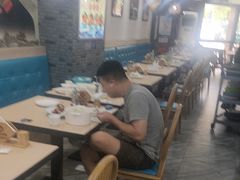 -老边饺子馆(西站店)