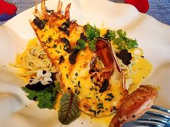 -弦月窗LUNETTE BY AMANDA(复兴路店)