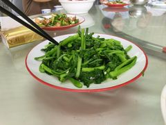 -双月饭店·20年老字号(新村店)