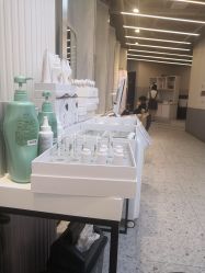 -PE SALON 