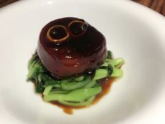 养颜猪脚圈-涵苑私宴定制(外滩店)