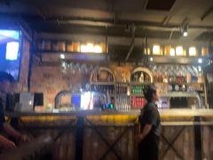 -麦凯伦烧烤·精酿超级工厂店(金桥总店)