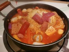 部队年糕火锅-七八冷面·延边朝鲜族美食(圣熙八号店)