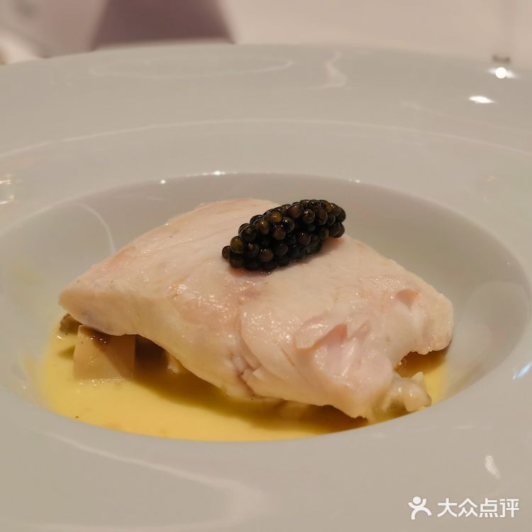 我还是愿意称偲厨为成都法餐综合第一！因为这两个人[得意]