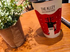 -THE ALLEY 鹿角巷(华润万象城店)
