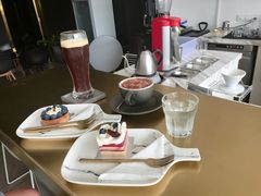 -UNI UNI(环亚凯瑟琳店)