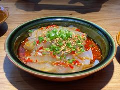 -先启半步颠小酒馆(虹桥龙湖天街店)