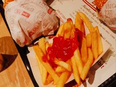-The Habit Burger Grill 哈比特汉堡(复兴soho店)