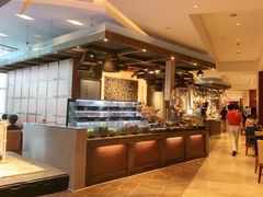 -怡咖啡海鲜自助餐厅(浦东香格里拉店)