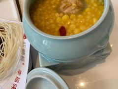 -红樱桃·欢乐餐厅(太原里店)