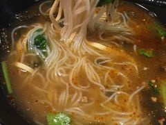 鸡汁米线-阿三生煎(上悦城店)