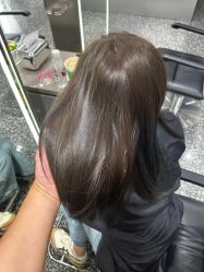 -Tloml salon