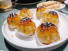 秘制叉烧酥-维园悦谱·海派家常菜(乌鲁木齐南路店)