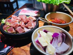 猪五花肉-原始泥炉烤肉(总店)
