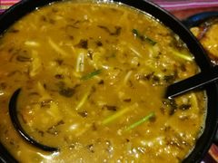 -香巴拉云南餐厅(华莱坞店)