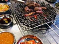 -釜山火炉·海鲜烤肉(紫藤路店)