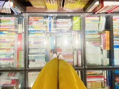 -钟书阁(松江泰晤士小镇店)