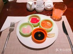 -中航泊悦酒店·云庭咖啡厅(虹桥机场T2店)