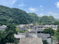 -高荡千年布依古寨旅游景区
