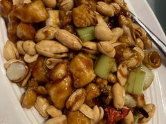 宫保鸡丁-眉州东坡(上海中心店)