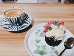 豆沙杯子蛋糕-BON CAKE(华贸购物中心店)