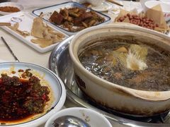 -土连锅·现熬养生汤锅(梁家巷店)