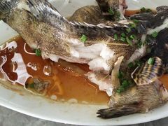 -四川小胡子海鲜(丁村万人海鲜广场店)