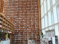-朵云书院(滴水湖店)