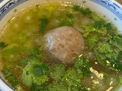 -潮界(LU·ONE凯德晶萃广场店)