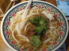 招牌牛杂粉-鑫花溪牛肉米粉(人民广场店)