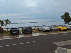 -麓舍全景太湖温泉别墅团建拓展会议亲子