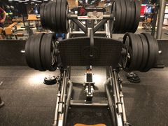 -W FITNESS 威尔仕健身·游泳(老西门新苑店)