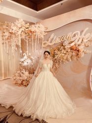 -LOVE SHINE婚纱·红鼎庄龙凤褂·妈妈装定制