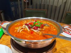 -娜仁图雅蒙古美食村(33小镇店)