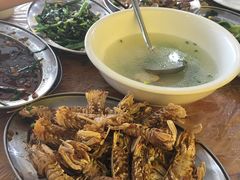 -红月湾海鲜饭店•沙滩海景(双月湾店)